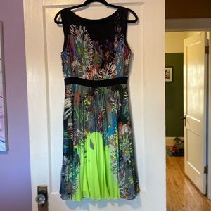 BCBGMAXAZRIA Colorful and Festive Dress size M